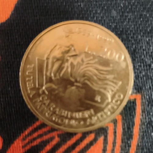Italia moneta 200 lire - italia,